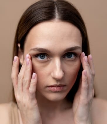 Tired Eyes: Causes, Prevention and Treatments