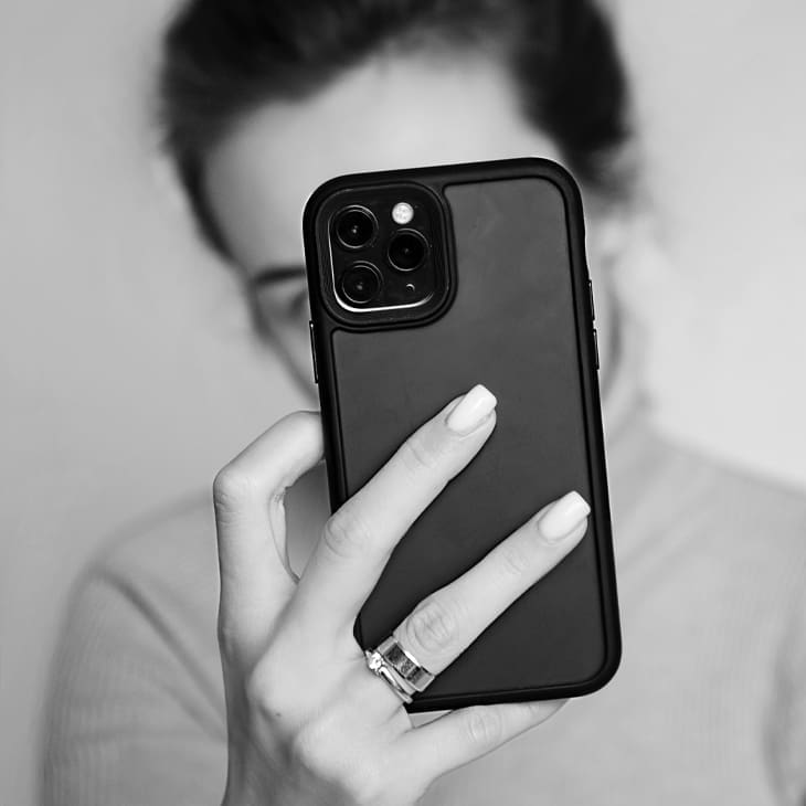 The Social Media Lens: Unravelling Beauty Standards in the Digital Age The Social Media Lens