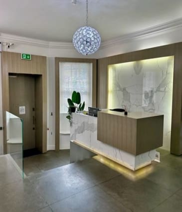 Mayfair-clinic-reception7